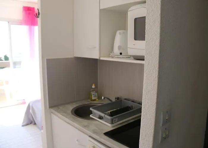 דירה 653, Port Nature 6 Au Village Naturiste אגדה